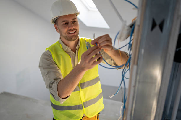 Best Home Electrical Repair  in Willow Oak, FL
